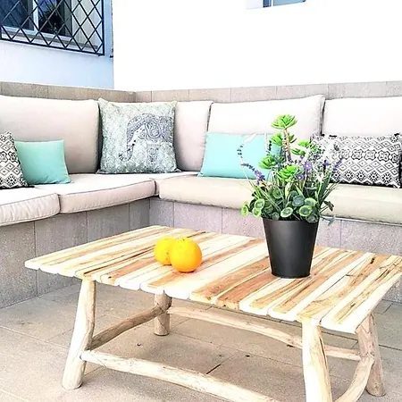 Сasa de vacaciones House With 7 Bedrooms In With Wonderful Sea View Shared Pool Enclosed Garden 18 Km From The Beach *
