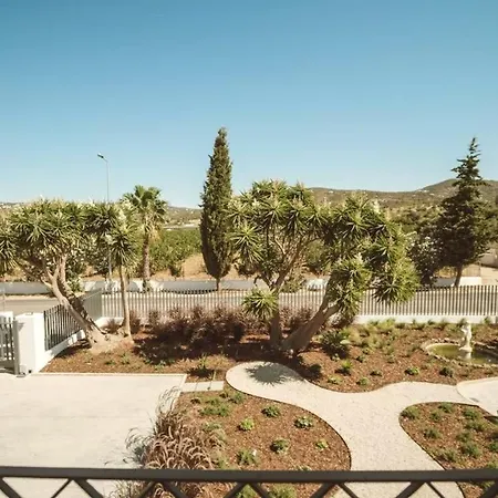 House With 7 Bedrooms In With Wonderful Sea View Shared Pool Enclosed Garden 18 Km From The Beach * Estoi