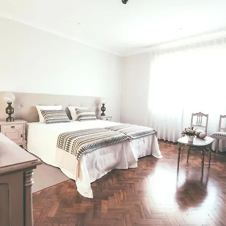 House With 7 Bedrooms In With Wonderful Sea View Shared Pool Enclosed Garden 18 Km From The Beach Σπίτι διακοπών Estoi
